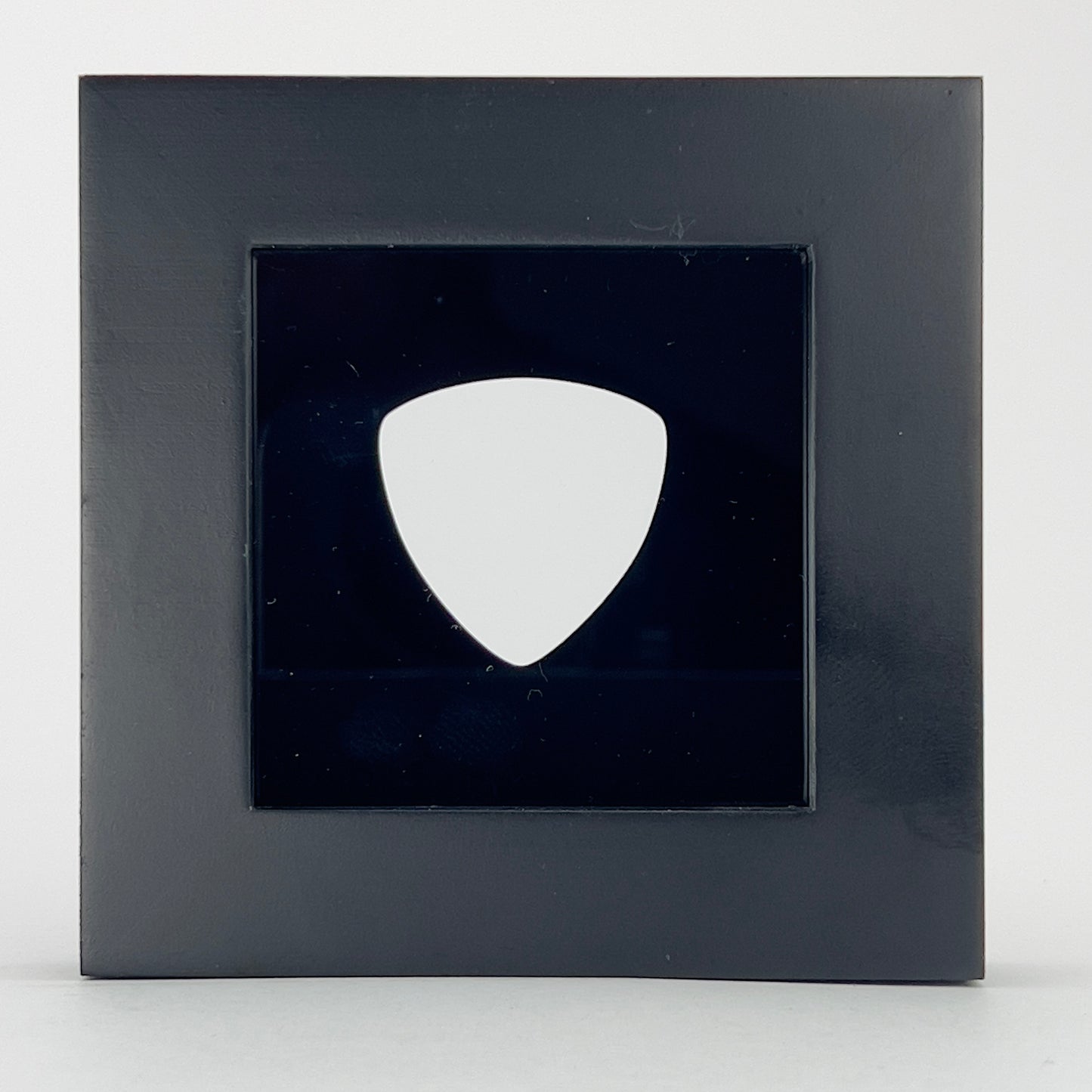 3" x 3" #346 ROUNDED BASS Guitar Pick Display Frame - BLACK
