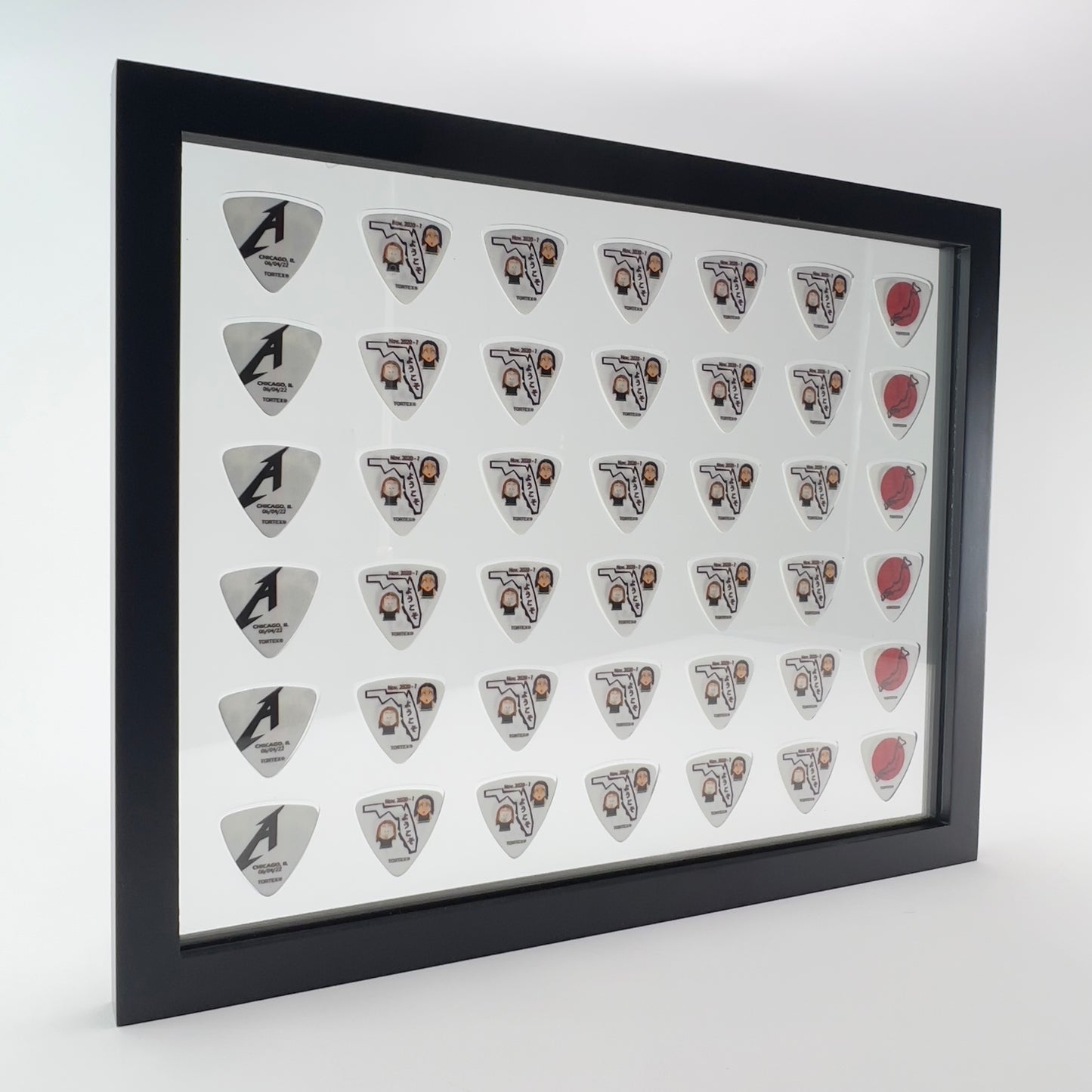 11" x 14" #346 TRIANGLE BASS Guitar Pick Display - CLEAR