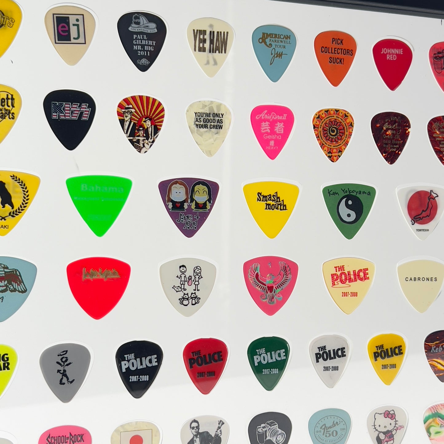 11" x 14" Combination Guitar Pick/Bass Pick Display - CLEAR