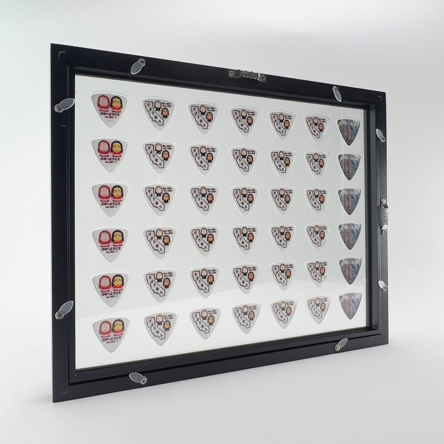 11" x 14" #346 TRIANGLE BASS Guitar Pick Display - CLEAR