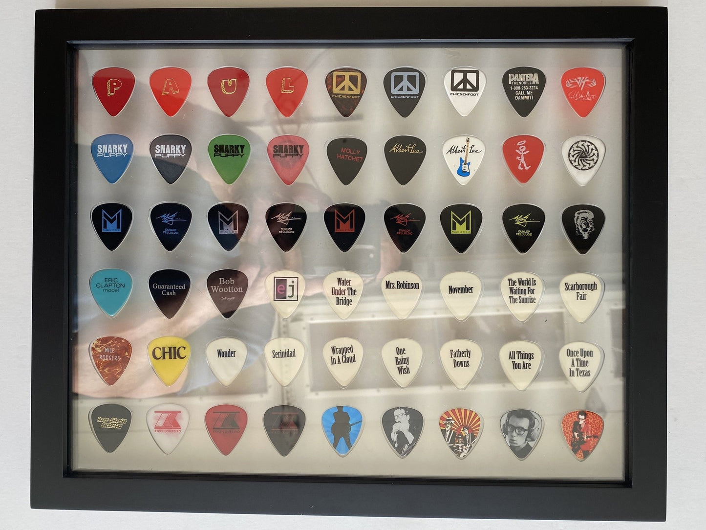 11" x 14" Horizontal Insert - NO FRAME - Holds 54 Standard Guitar Picks - CLEAR/BLACK