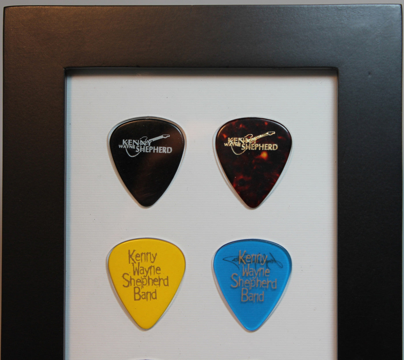 4" x 6" Vertical - Holds 6 Standard Guitar Picks