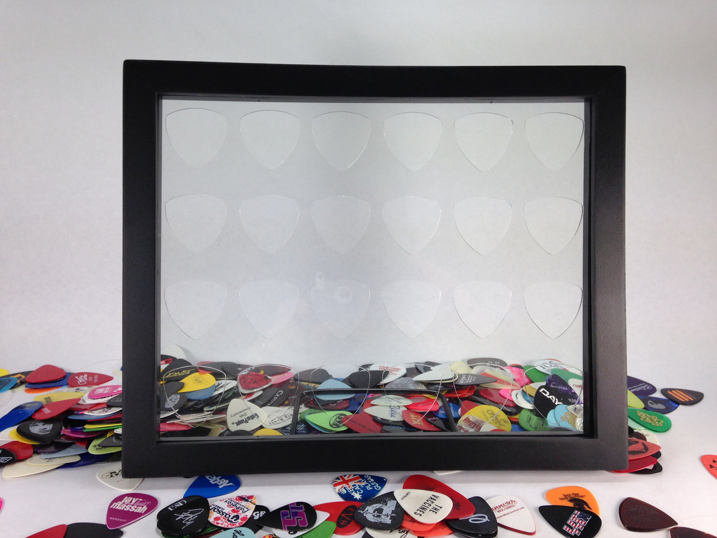 8" x 10" Horizontal Guitar Pick Display Frame - CLEAR - Holds 24 Bass Guitar Picks