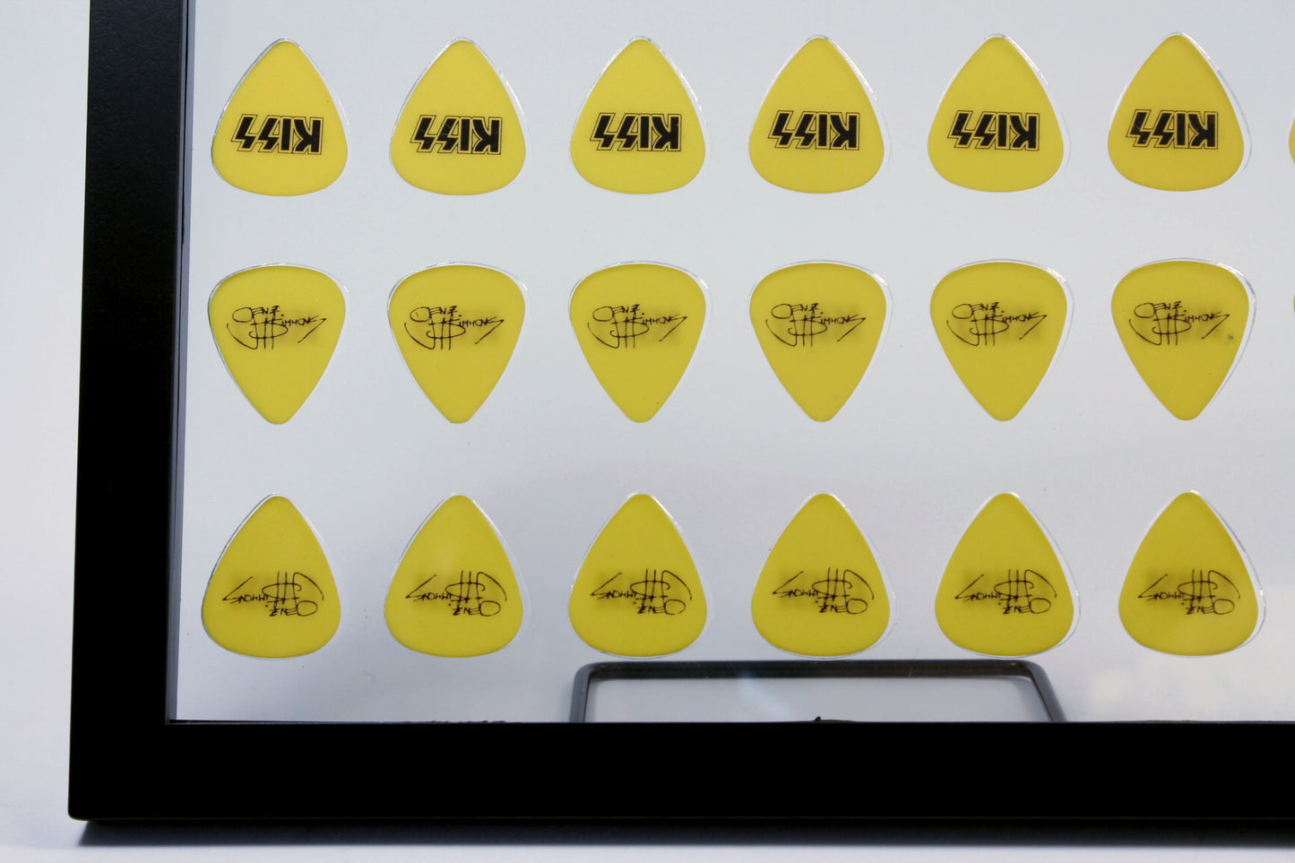 8" x 10" Mirror Horizontal Guitar Pick Display Frame - CLEAR - Holds 28 Standard Guitar Picks