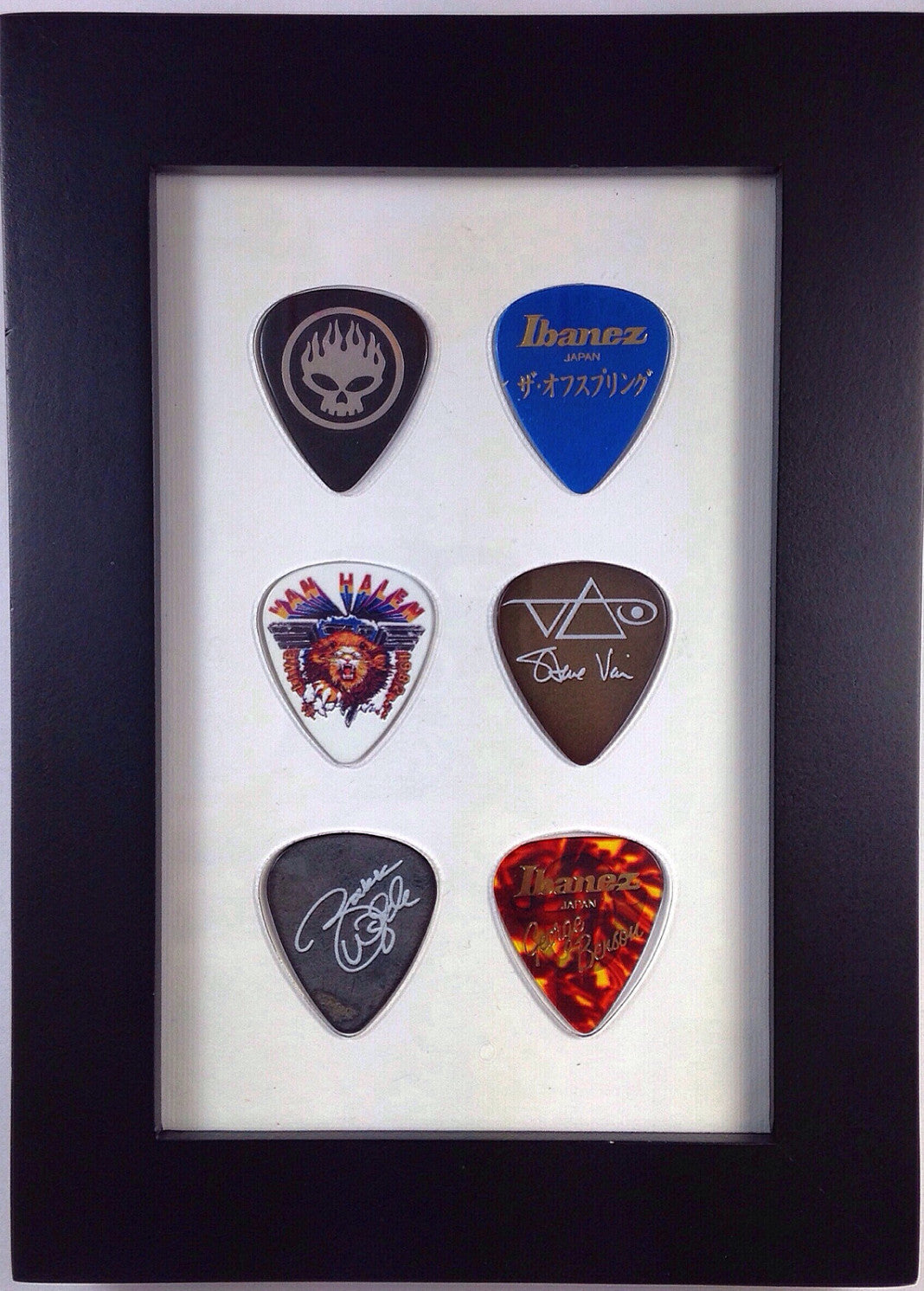 4" x 6" Vertical - Holds 6 Standard Guitar Picks