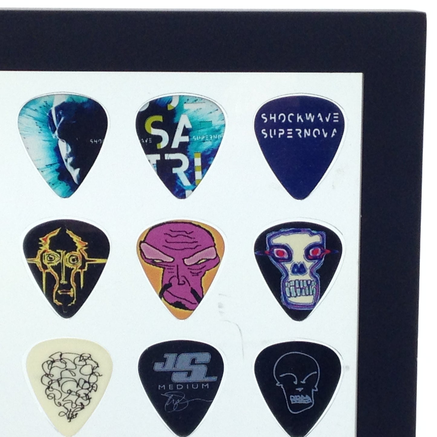 !!!! BEST SELLER !!!!     8" x 10" Horizontal Guitar Pick Display Frame - Clear - Holds 35 Picks