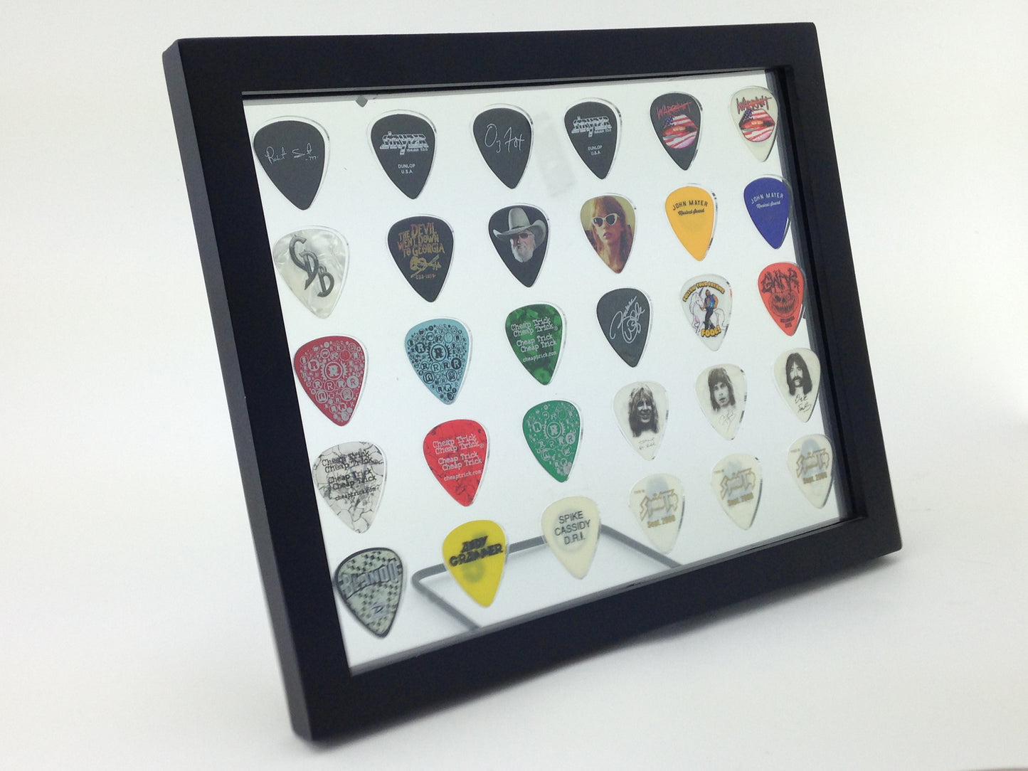 8" x 10" Horizontal Guitar Pick Display Frame - Clear - HOLDS 30 PICKS